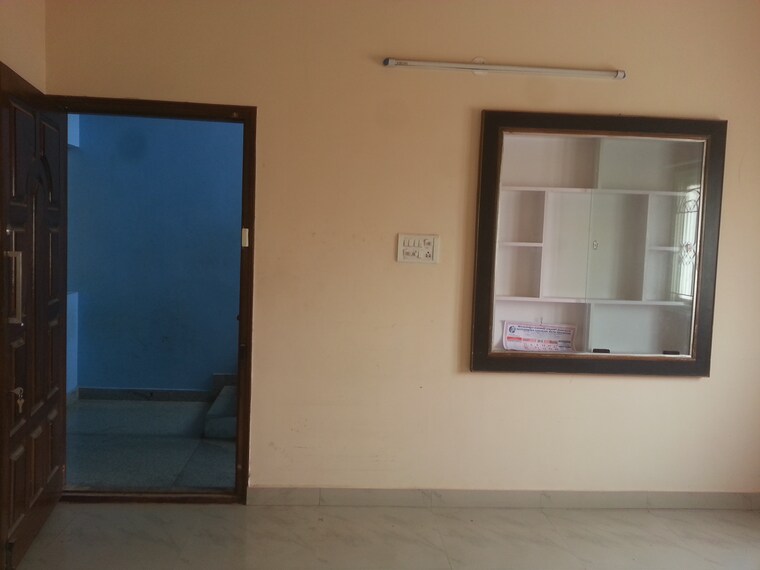 Room, rt nagar 2 Bedroom 790 Sq.Ft. Independent House In Rt Nagar Bangalore 9470615