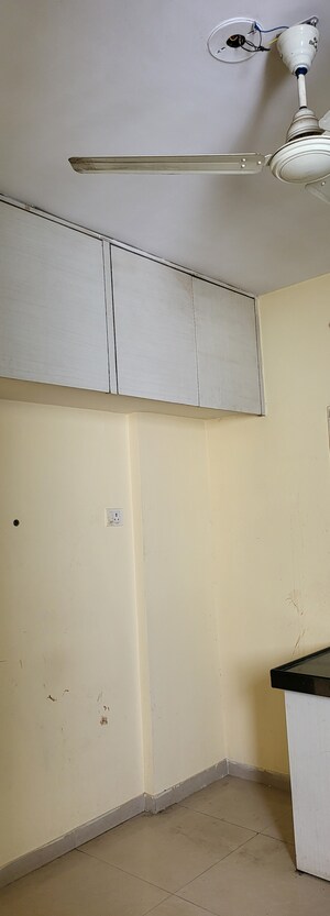 Furnished Amenities in 3 BHK Apartment at Amli Ind Estate – for Sale