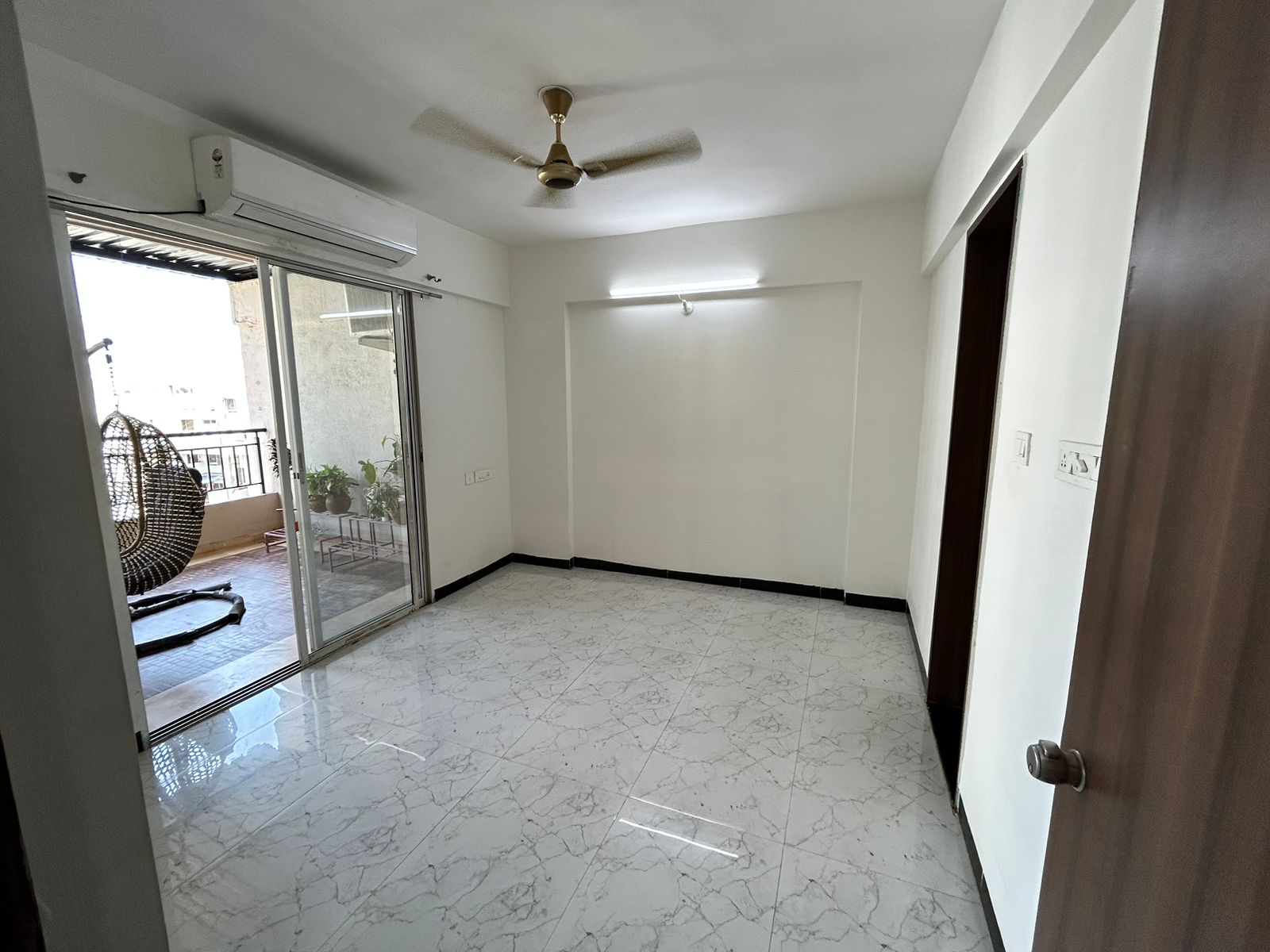 3 BHK 1500 Sq.Ft. Apartment in Ganesham Phase I