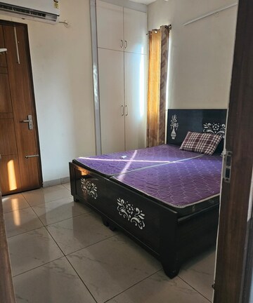 Bedroom in 3 BHK Apartment at Silver City Extention, Vip Road – for Rent