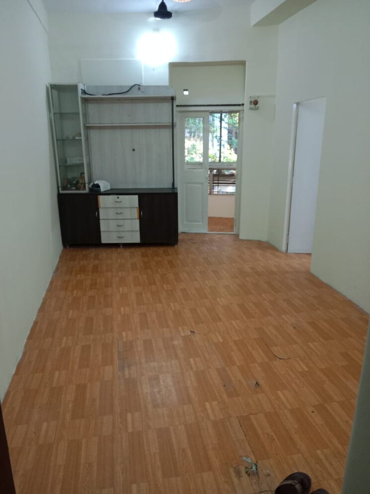 Room, asavari-chs-matunga 1 Bedroom 300 Sq.Ft. Apartment In Matunga West Mumbai 9471150