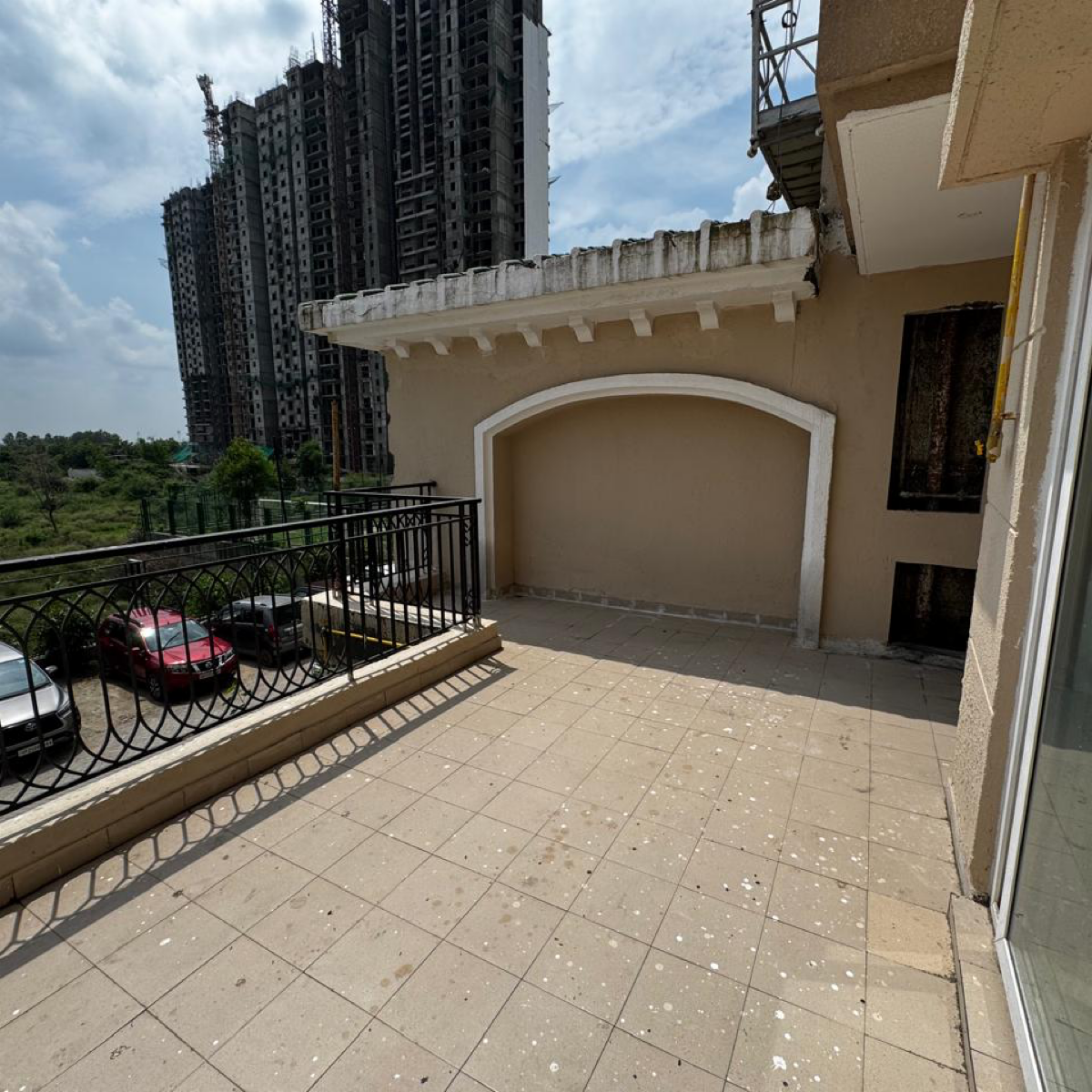 2 BHK 1100 Sq.Ft. Apartment in Tata Eureka Park