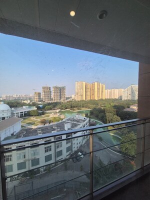 2 BHK Apartment For Rent in Amanora Adreno Towers, Hadapsar