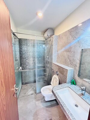 Bathroom in 2 BHK Apartment at Amanora Adreno Towers, Hadapsar – for Rent