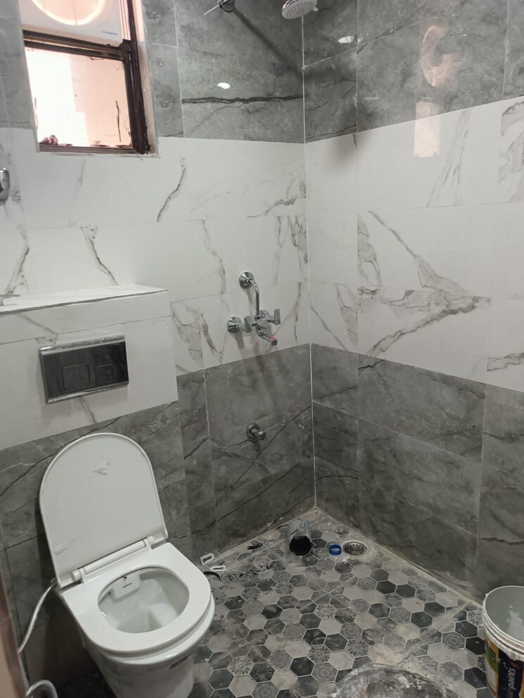 Bathroom, rishabh-cloud-9 3 Bedroom 1476 Sq.Ft. Apartment In Sector 1 Vaishali Ghaziabad 9471190