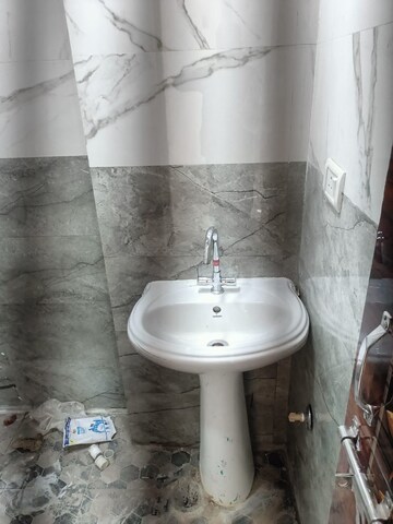 Bathroom in 3 BHK Apartment at Rishabh Cloud 9, Sector 1 Vaishali – for Sale