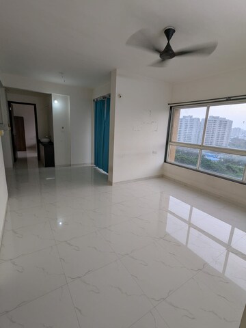 Room in 2 BHK Apartment at PGD Pinnacle, Mundhwa – for Rent