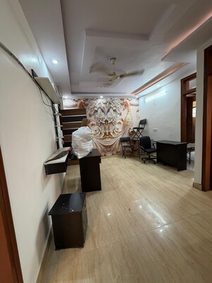 Living Room in 3 BHK Builder Floor at Vipin Garden – for Rent