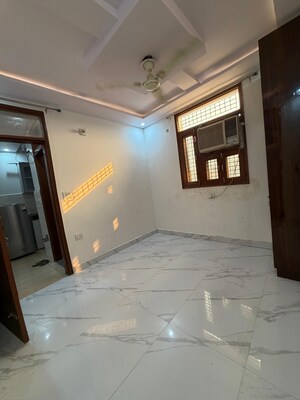 Living Room in 3 BHK Builder Floor at Vipin Garden – for Rent