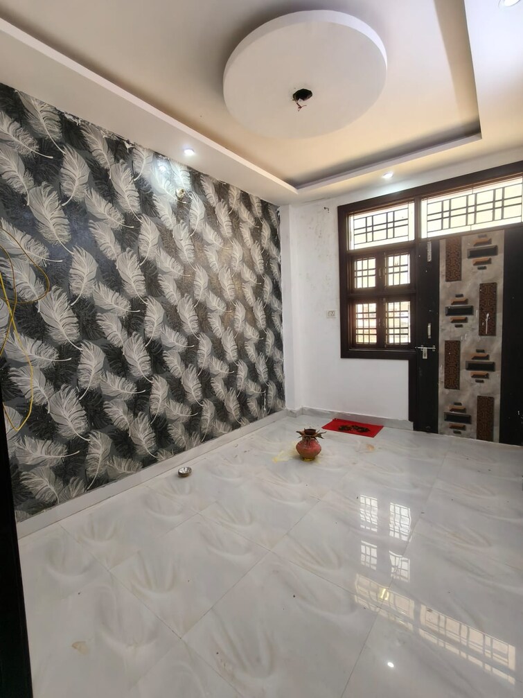 Cover Image, vipin garden 3 Bedroom 110 Sq.Yd. Builder Floor In Vipin Garden Delhi 9471252