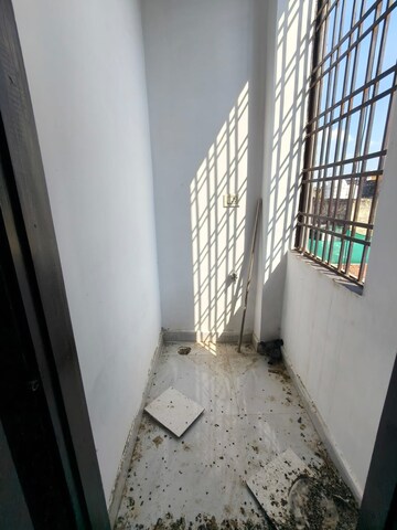  3 BHK Builder Floor at Vipin Garden – for Rent