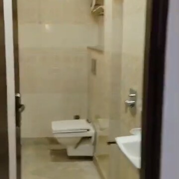 Bathroom in 1 BHK Builder Floor at Pitampura – for Rent