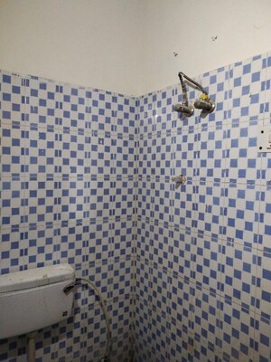 Bathroom in 3.5 BHK Apartment at ACE Parkway, Sector 150 – for Rent