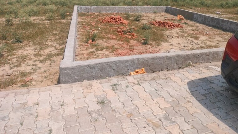 Balcony, sector 144  915 Sq.Ft. Plot In Sector 144 Noida 9471428