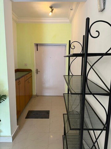  2 BHK Apartment at Unitech Palms, South City 1 – for Rent