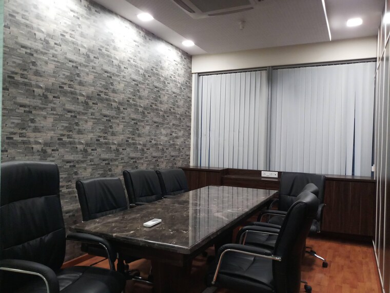 Team Area, rnt marg Commercial Office Space 3777 Sq.Ft. In Rnt Marg Indore 9471373