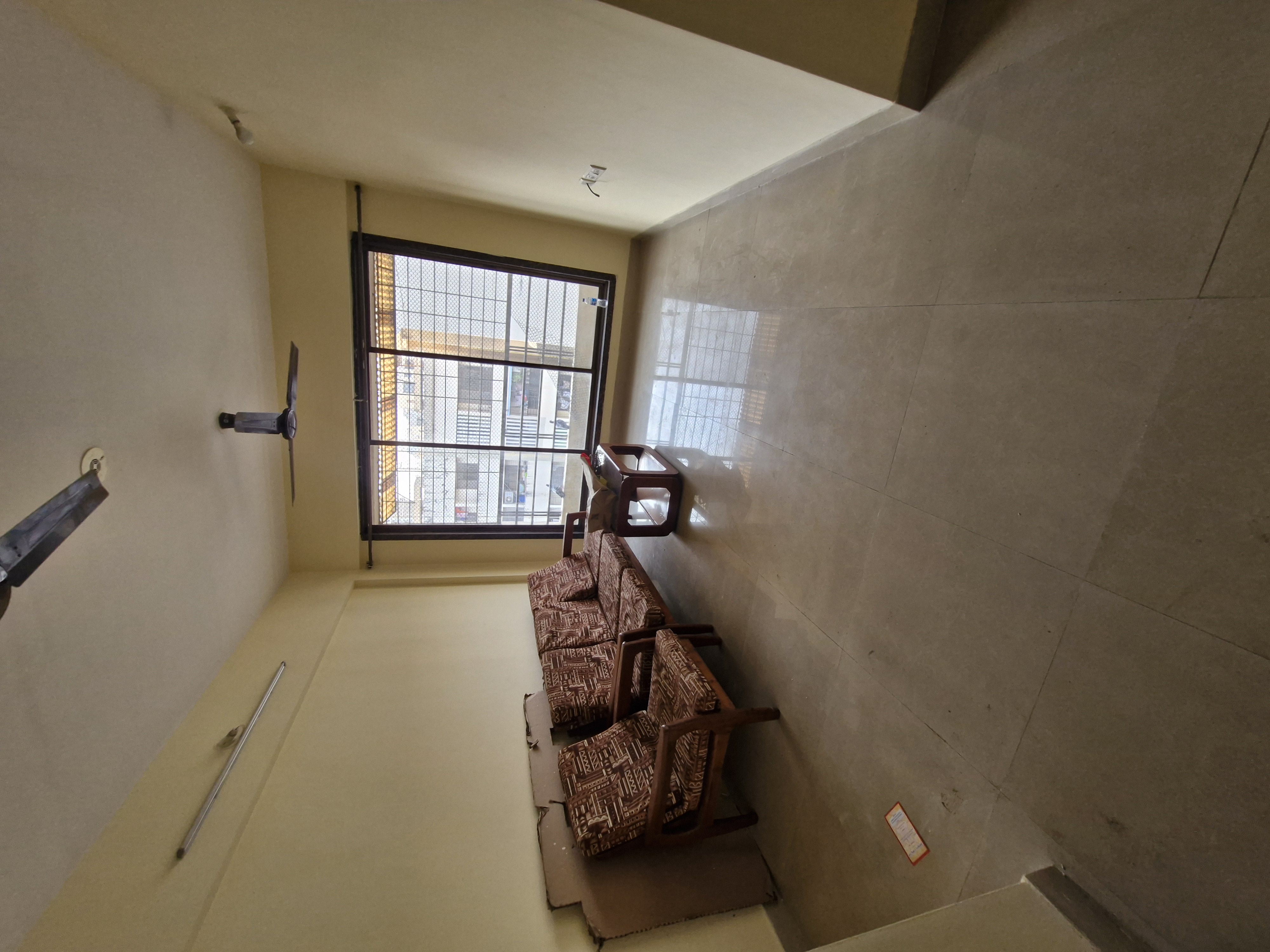 2 BHK Apartment For Rent in Evershine Avenue A6