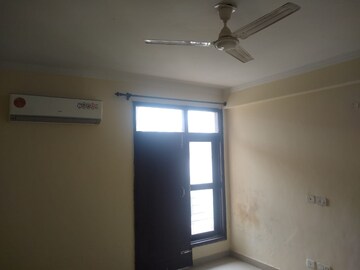 3 BHK Apartment For Rent in Maya Garden City, Lohgarh