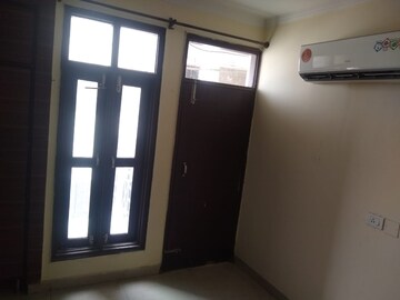 Room in 3 BHK Apartment at Maya Garden City, Lohgarh – for Rent