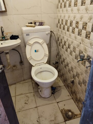 Bathroom in 1 BHK Apartment at Panchsheel Vihar – for Rent