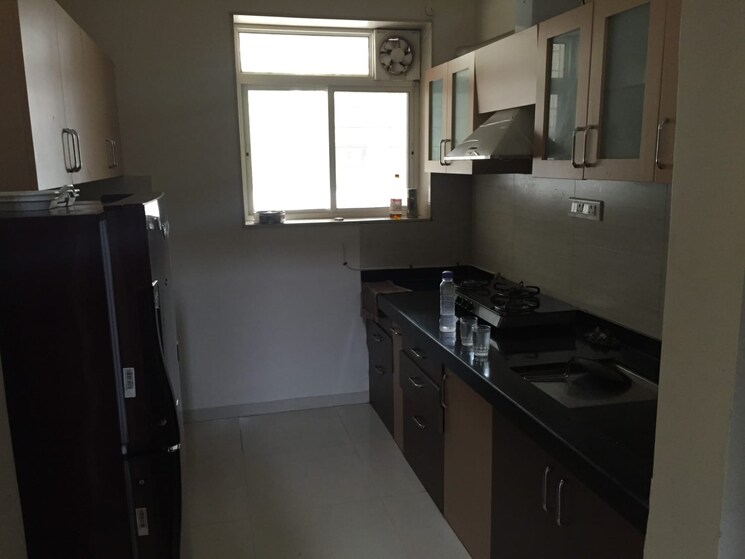 Kitchen, varsha-venkatesh-apartment 5 Bedroom 2750 Sq.Ft. Apartment In Pashan Pune 9471504
