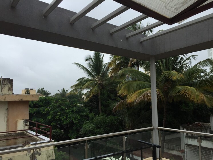 Balcony, varsha-venkatesh-apartment 5 Bedroom 2750 Sq.Ft. Apartment In Pashan Pune 9471504