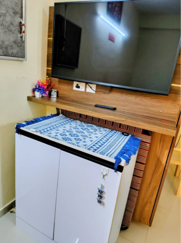 Furnished Amenities in 2 BHK Apartment at Pyramid Urban Homes 3, Sector 67a – for Rent