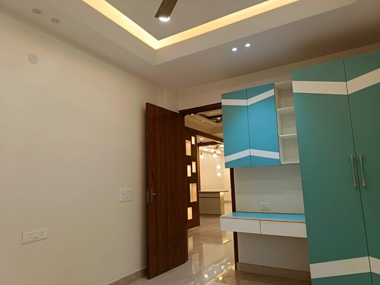 Room, vaishali sector 3a 6+ Bedroom 156 Sq.Mt. Independent House In Vaishali Sector 3a Ghaziabad 9471640
