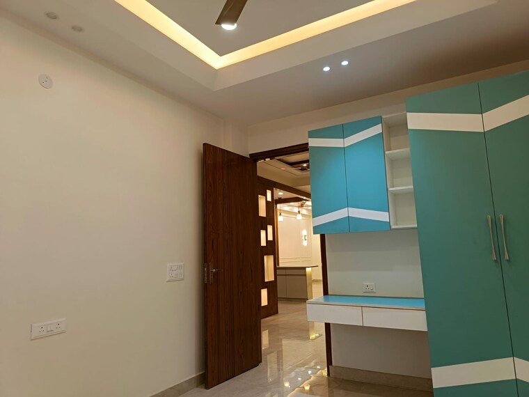 Room, vaishali sector 3a 6+ Bedroom 156 Sq.Mt. Independent House In Vaishali Sector 3a Ghaziabad 9471640