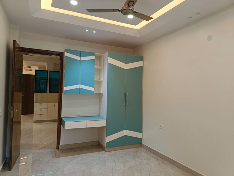 Room, vaishali sector 3a 6+ Bedroom 156 Sq.Mt. Independent House In Vaishali Sector 3a Ghaziabad 9471640