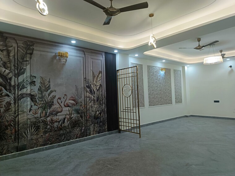 Room, vaishali sector 6 3 Bedroom 156 Sq.Yd. Builder Floor In Vaishali Sector 6 Ghaziabad 9471721