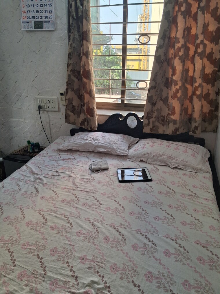 Bathroom, shiv-sagar-chs-worli 2 Bedroom 630 Sq.Ft. Apartment In Worli Mumbai 9471719