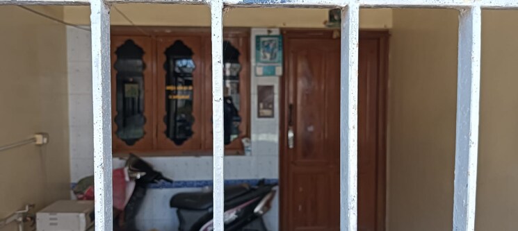 undefined, defence colony 3 Bedroom 217 Sq.Yd. Builder Floor In Defence Colony Delhi 9471727