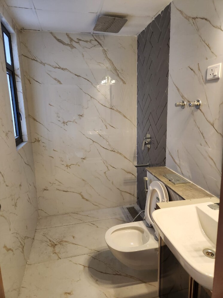 Bathroom, m3m-heights 3 Bedroom 1828 Sq.Ft. Apartment In Sector 65 Gurgaon 9471758