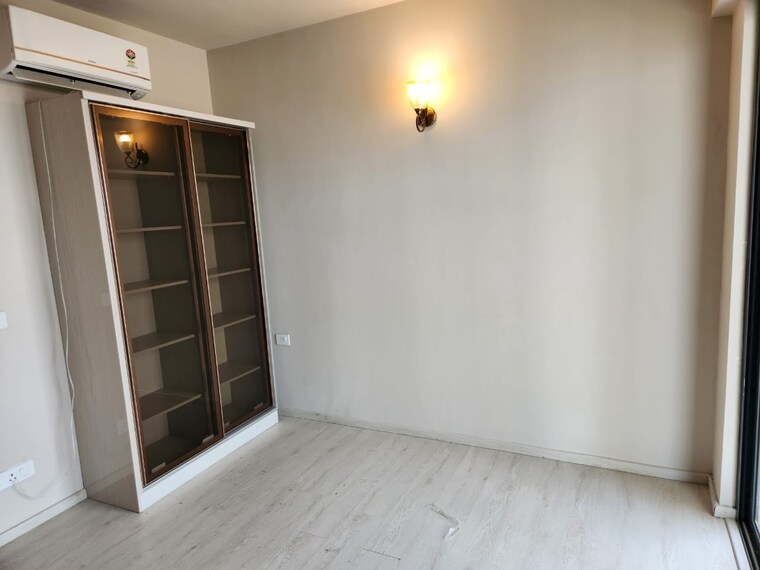 Room, m3m-heights 3 Bedroom 1828 Sq.Ft. Apartment In Sector 65 Gurgaon 9471758