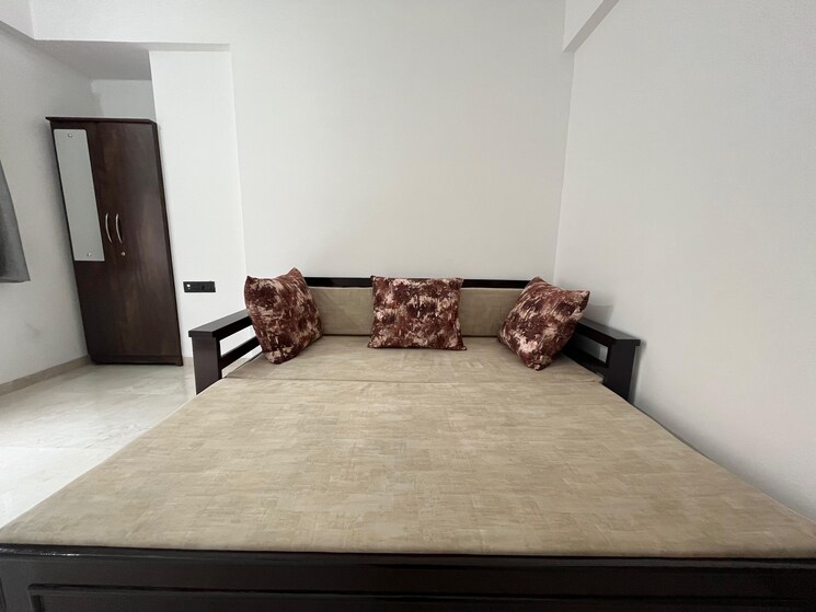 Living Room, lms-finswell-woods 2 Bedroom 1200 Sq.Ft. Apartment In Viman Nagar Pune 9471814