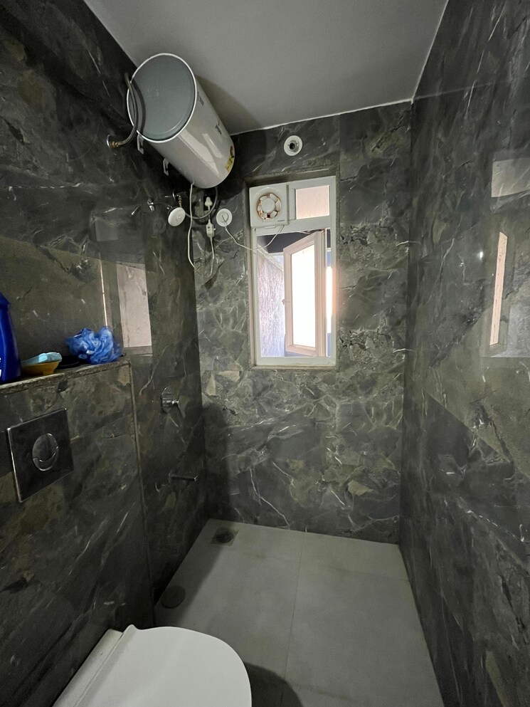 Bathroom, lms-finswell-woods 2 Bedroom 1200 Sq.Ft. Apartment In Viman Nagar Pune 9471814