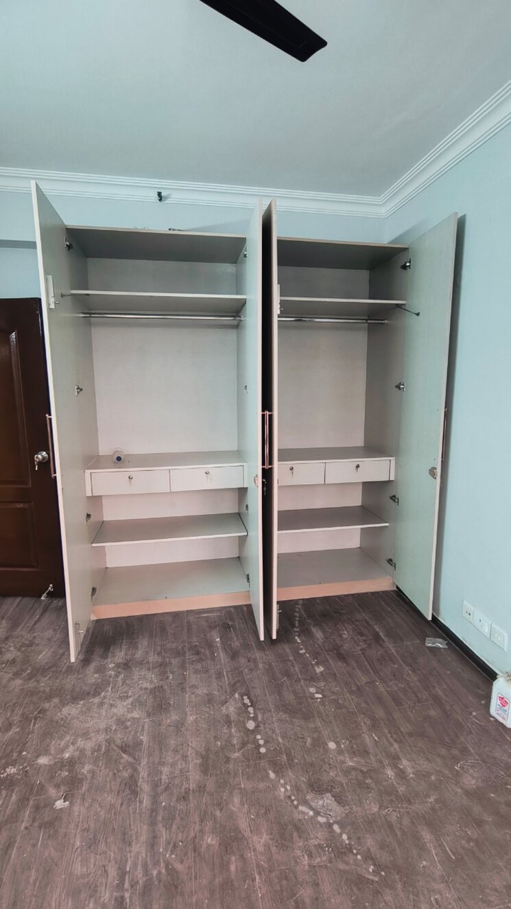 undefined, raheja-vedaanta 3 Bedroom 1790 Sq.Ft. Apartment In Sector 108 Gurgaon 9378326