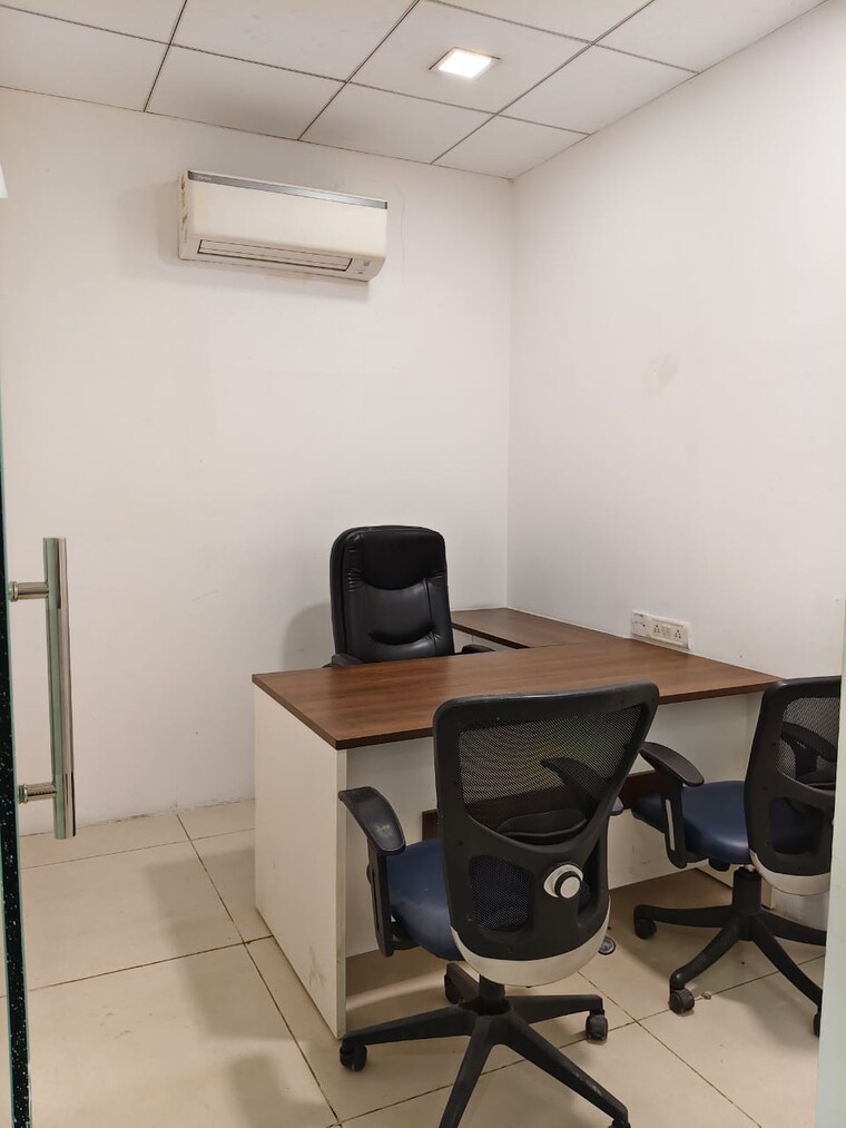Team Area, sector 63 Commercial Office Space 4500 Sq.Ft. In Sector 63 Noida 9471769