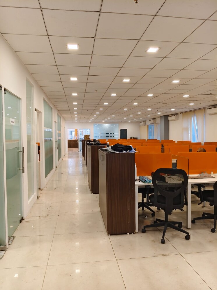 Team Area, sector 63 Commercial Office Space 4500 Sq.Ft. In Sector 63 Noida 9471769