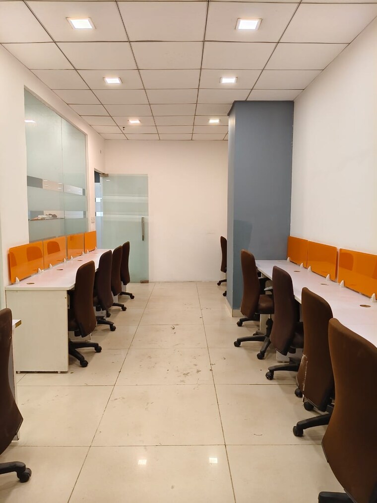 Team Area, sector 63 Commercial Office Space 4500 Sq.Ft. In Sector 63 Noida 9471769