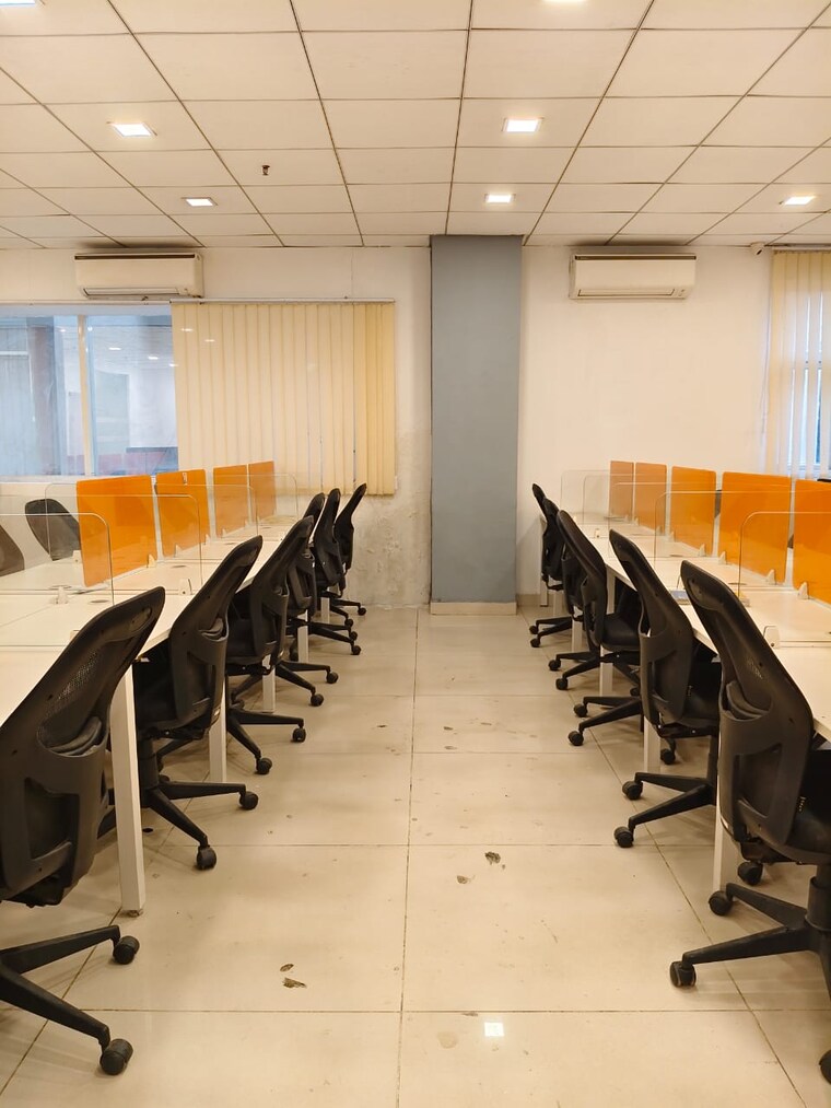 Team Area, sector 63 Commercial Office Space 4500 Sq.Ft. In Sector 63 Noida 9471769