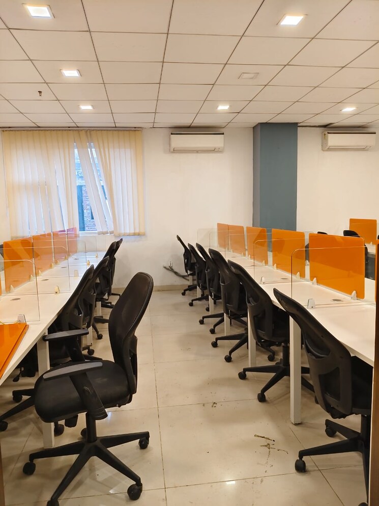 Team Area, sector 63 Commercial Office Space 4500 Sq.Ft. In Sector 63 Noida 9471769