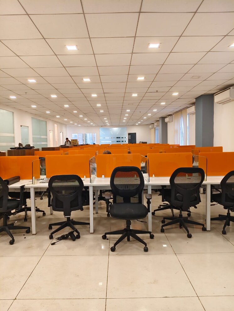 Team Area, sector 63 Commercial Office Space 4500 Sq.Ft. In Sector 63 Noida 9471769