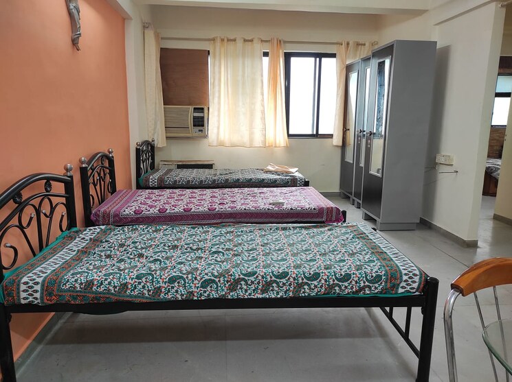Bedroom, andheri east Pg For Boys & Girls In Andheri East 9471929