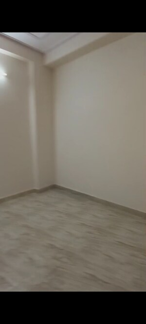 3 BHK Builder Floor For Rent in Chattarpur