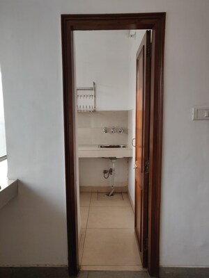 Floor Plan in  Showroom at Sector 46 – for Rent