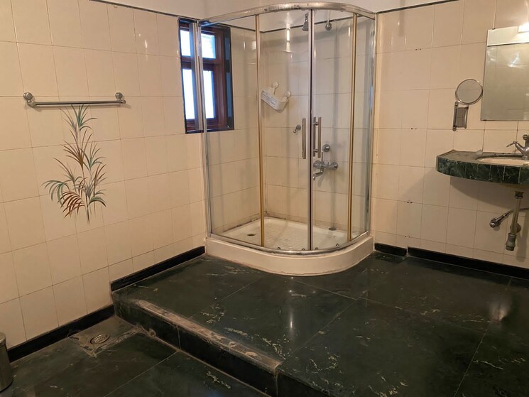 Bathroom, puru society 5 Bedroom 4500 Sq.Ft. Villa In Puru Society Pune 9472130