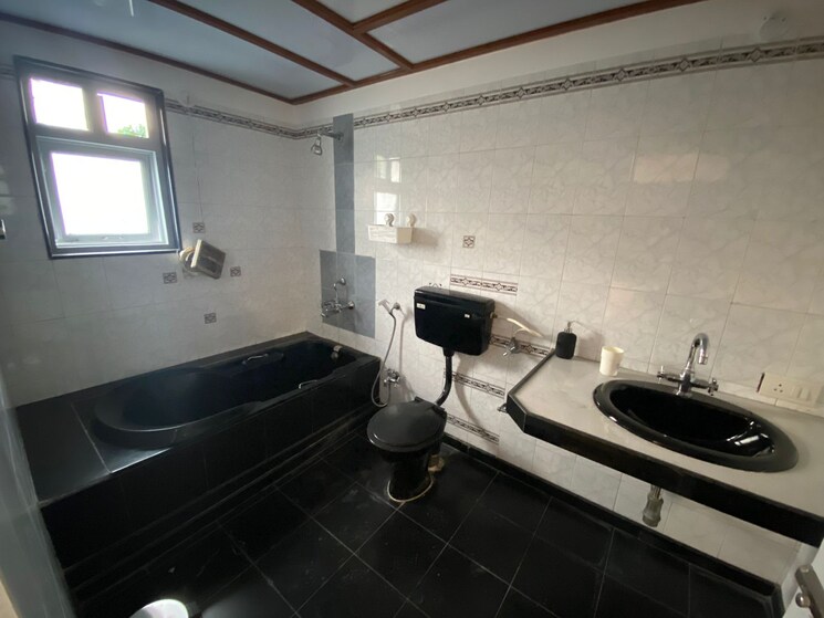 Master Bedroom, puru society 5 Bedroom 4500 Sq.Ft. Villa In Puru Society Pune 9472130