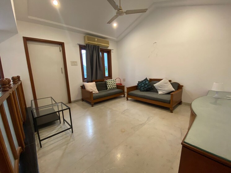 Living Room, puru society 5 Bedroom 4500 Sq.Ft. Villa In Puru Society Pune 9472130